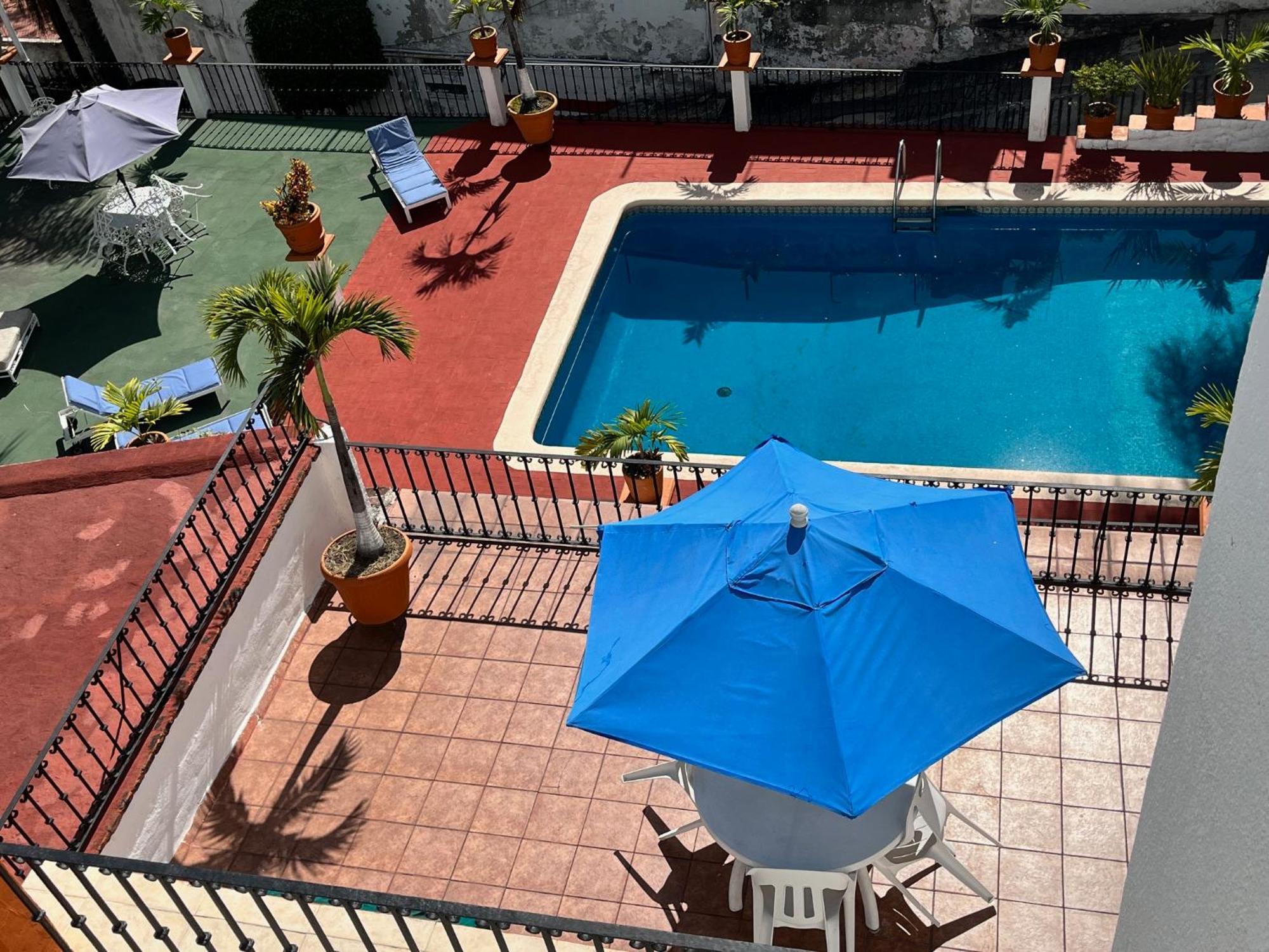 Hotel Bajo El Volcan Cuernavaca Exterior photo